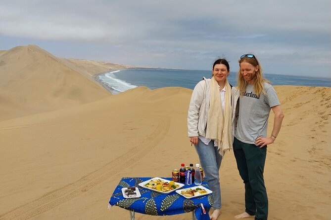 2 Days Guided Tour in Sossusvlei and Sandwich Harbor - Guides, group size, and comfort