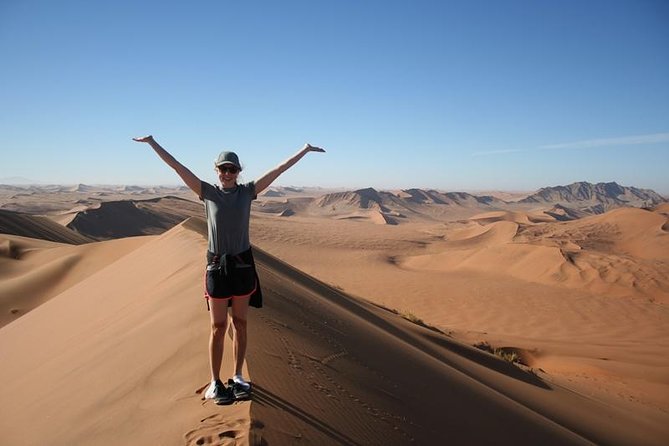 4-Day Swakopmund And Sossusvlei Accommodated Adventure from Windhoek - Day 3: Sunrise at Dead Vlei and the climb up Big Daddy