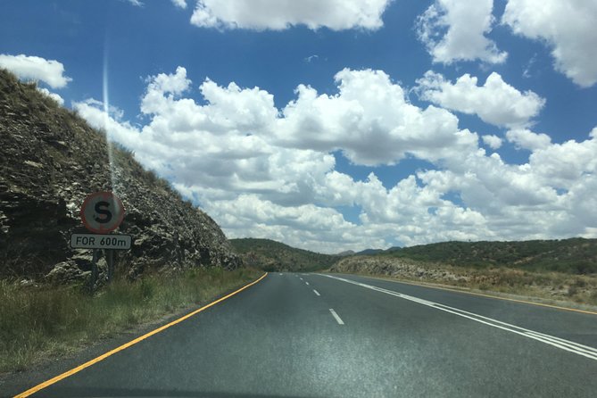 Airport Transfers - Leaving Windhoek airport without the usual fuss