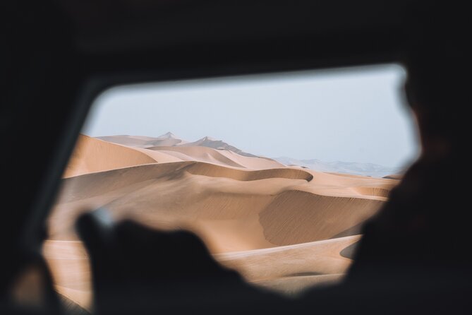Mola Mola Marine Dune Experience - Reaching Sandwich Harbour by beach and 4WD