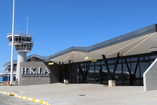 Private Transfers between Windhoek and Hosea Kutako Int. Airport - The 40-kilometre ride into Windhoek