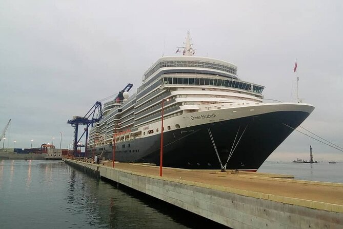 Sandwich Harbour Scenic Excursion - Design for the Cruise Ships - The 4x4 ride is a major part of the appeal
