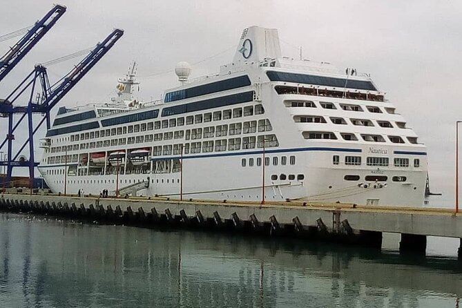 Sandwich Harbour Scenic Excursion - Design for the Cruise Ships - From Walvis Bay port to the open desert