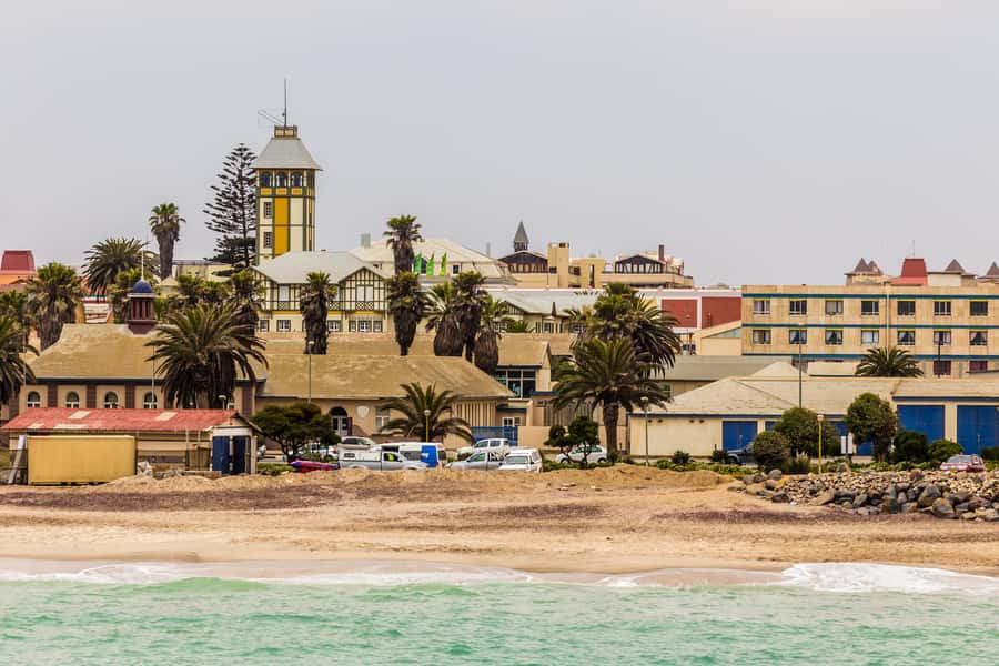 Walvis Bay and Sandwich Harbour Tour - A picnic beside the Atlantic