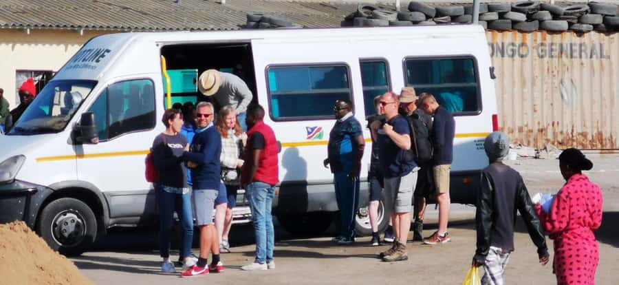 Walvis Bay: Mondesa Township Tour - Cooking lunch in a family kitchen