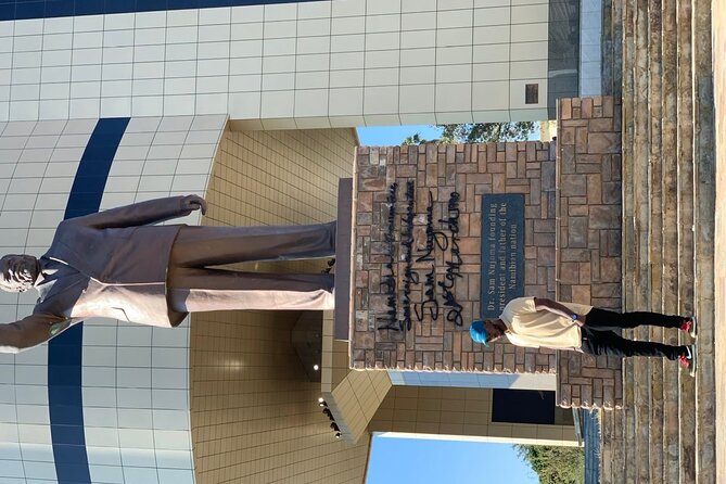 Windhoek City Tour - The National Museum and a changing city center