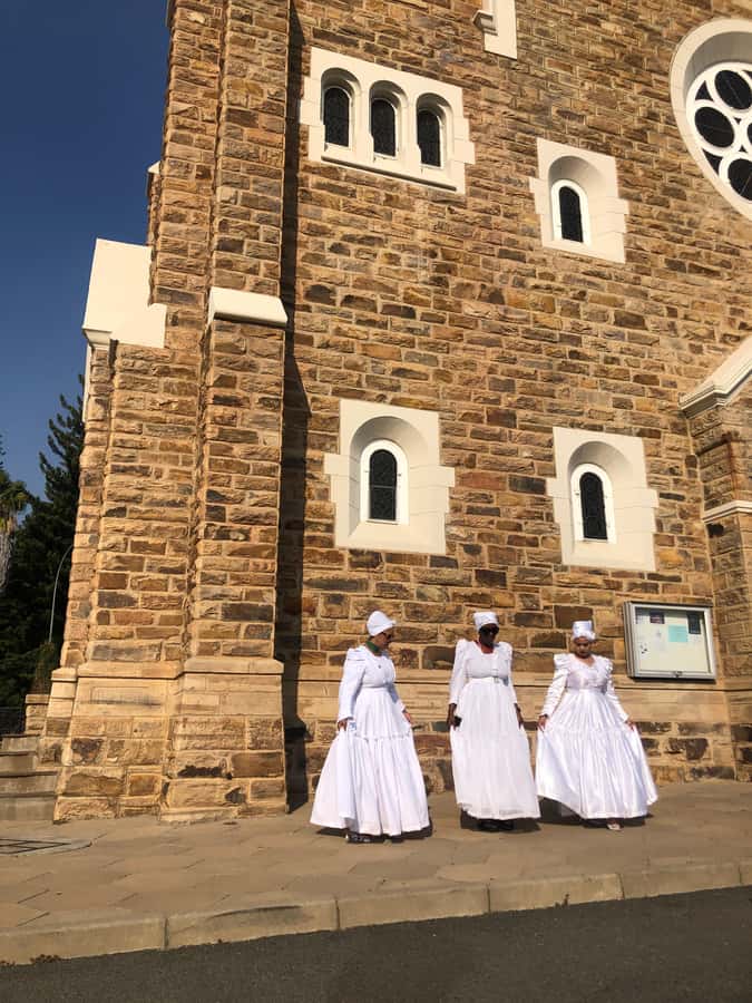 Windhoek: City & Township tour. Vehicle, guide, kapana - Parliament Gardens and Christuskirche