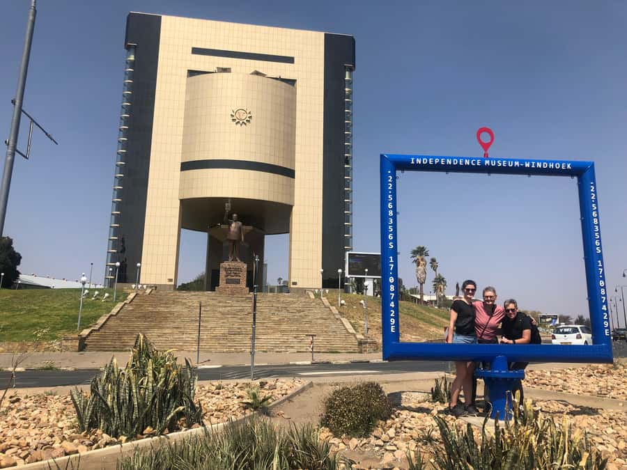 Windhoek: City & Township tour. Vehicle, guide, kapana - What the guides add to the experience